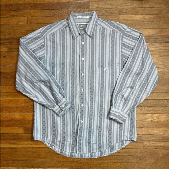 Vintage Levi’s Silver Label Shirt - Picture 1 of 8
